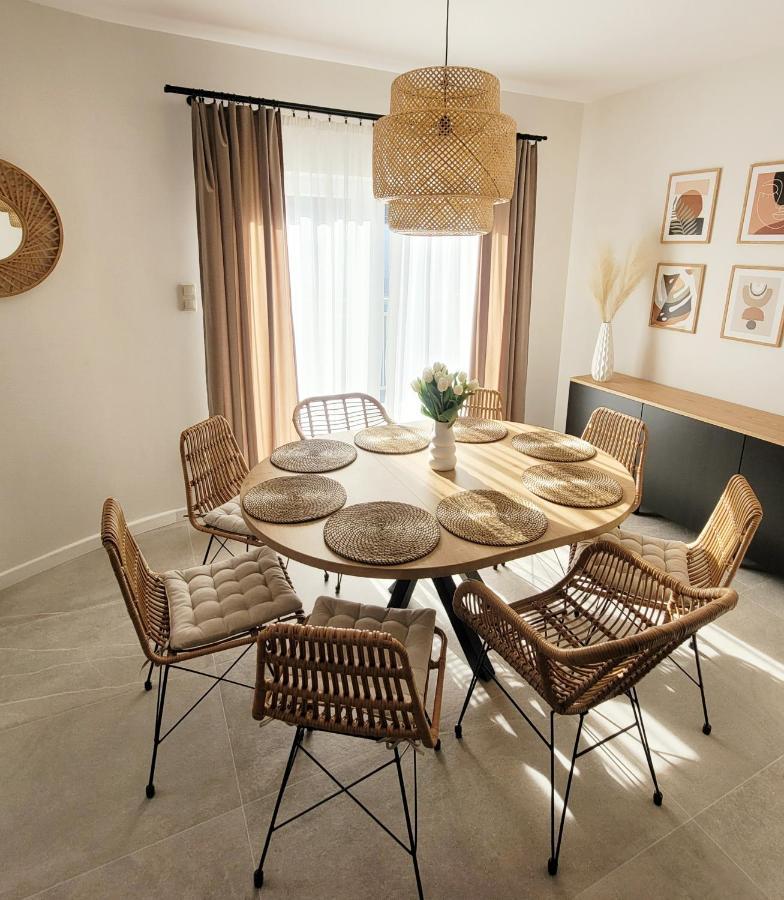 Pine Point Apartament With Terrace, Shared Pool, Tennis Court Pobierowo Exteriér fotografie