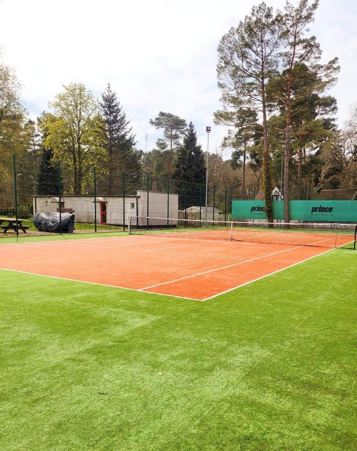 Pine Point Apartament With Terrace, Shared Pool, Tennis Court Pobierowo Exteriér fotografie